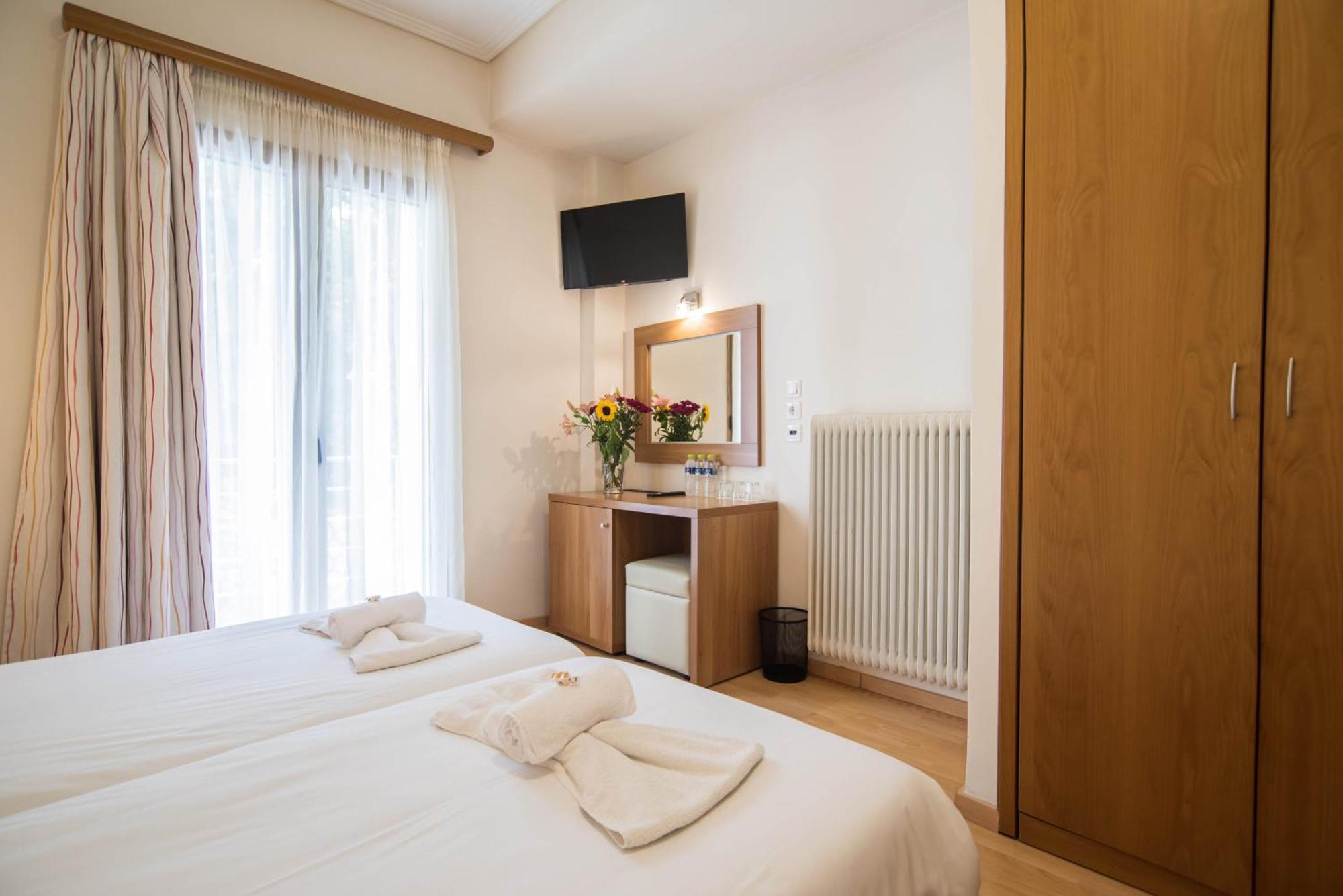 Tholos Hotel デルポイ エクステリア 写真